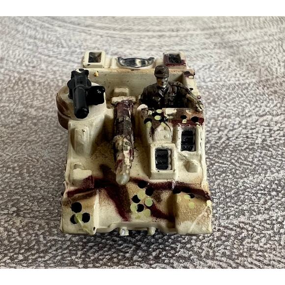 Vintage Military Micro Machines Tank Cannon Tan Brown Green Camo Artillery Toy - Picture 7 of 9